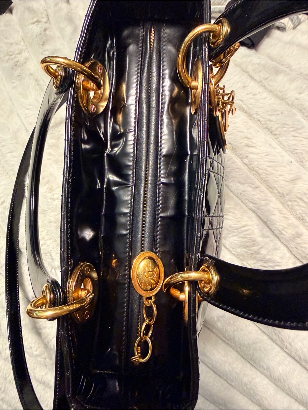Lady Dior Medium Bag Black Patent Cannage Calfskin with Gold Hardware - Picture 12 of 16